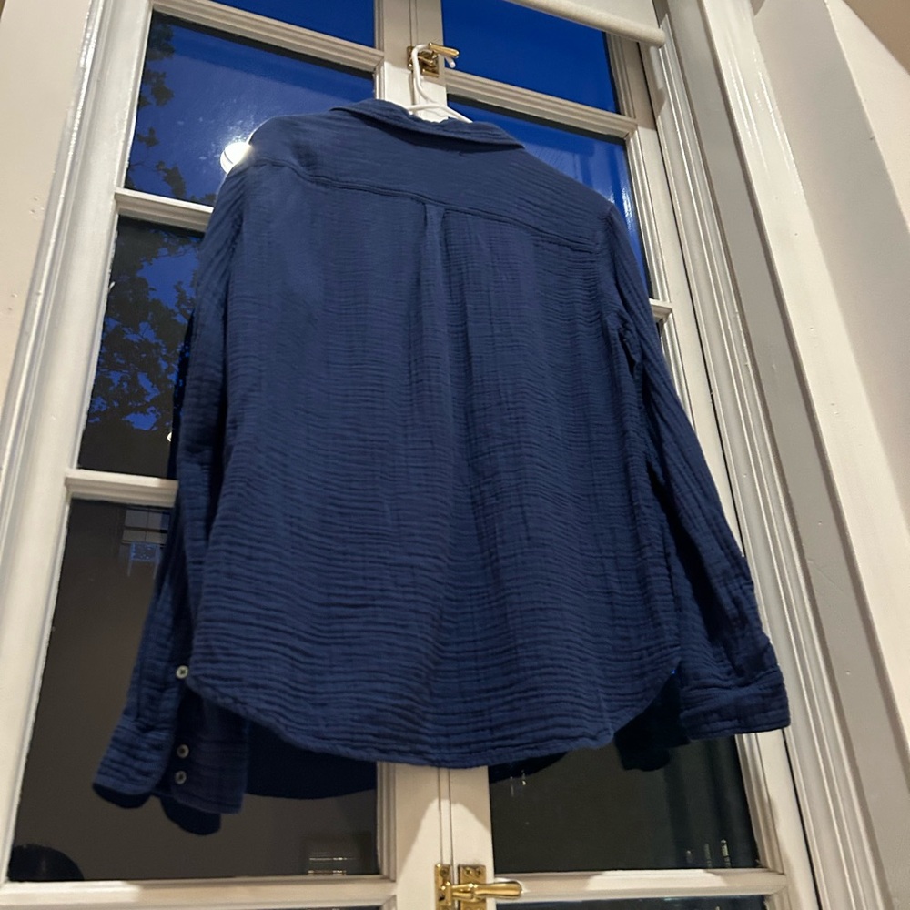 Xirena soft cotton gauze button down - Picture 5 of 6